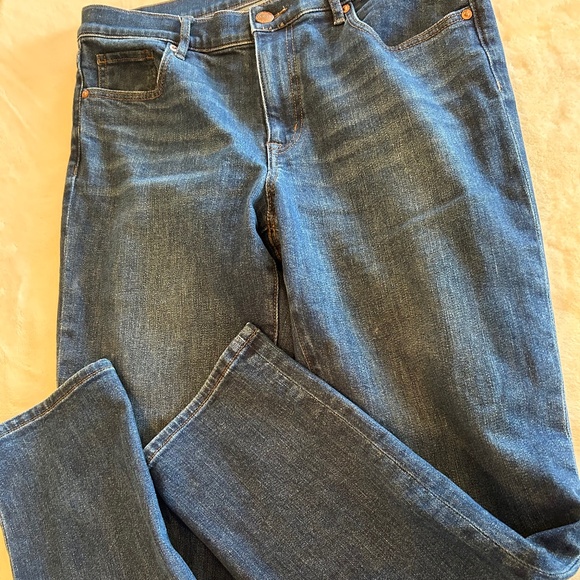 LOFT Denim - Ann Taylor LOFT Women's Denim Boyfriend  Jeans Size 8 Medium Wash Mid Rise